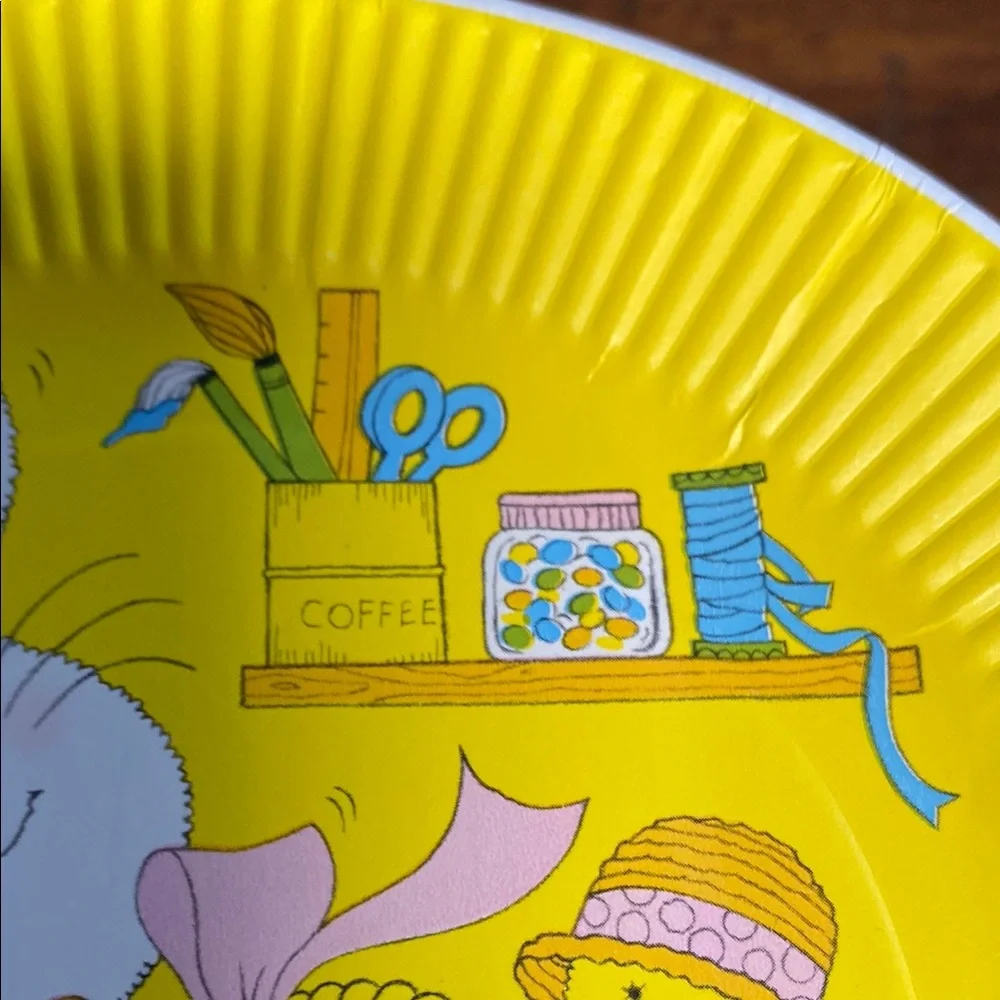 Vintage Hallmark 1976 Yellow Easter Bunny & Chick Dessert Paper Plates